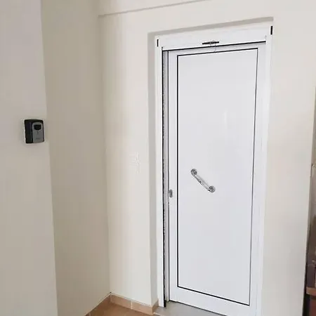 Apartment Studio In Kirra, Ancient Port Of Delphi Near The Beach Kirra