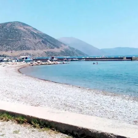 Апартаменты Studio In Kirra, Ancient Port Of Delphi Near The Beach Kirra