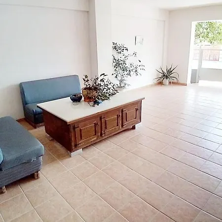 Апартаменты Studio In Kirra, Ancient Port Of Delphi Near The Beach *